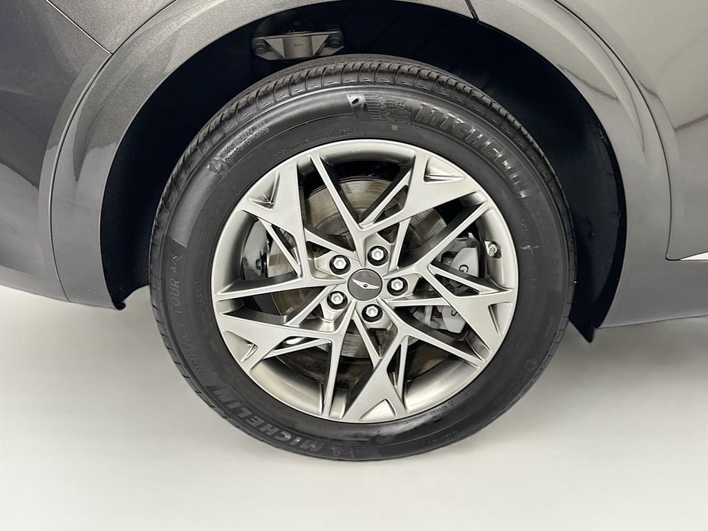 Used 2025 Genesis GV70 2.5T w/ Advanced Package AWD/4WD image 34