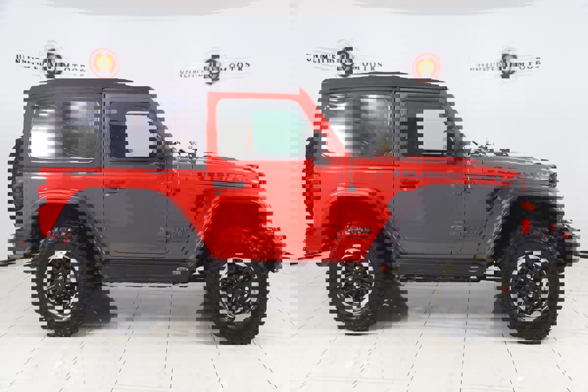 Used 2018 Jeep Wrangler Rubicon image 2