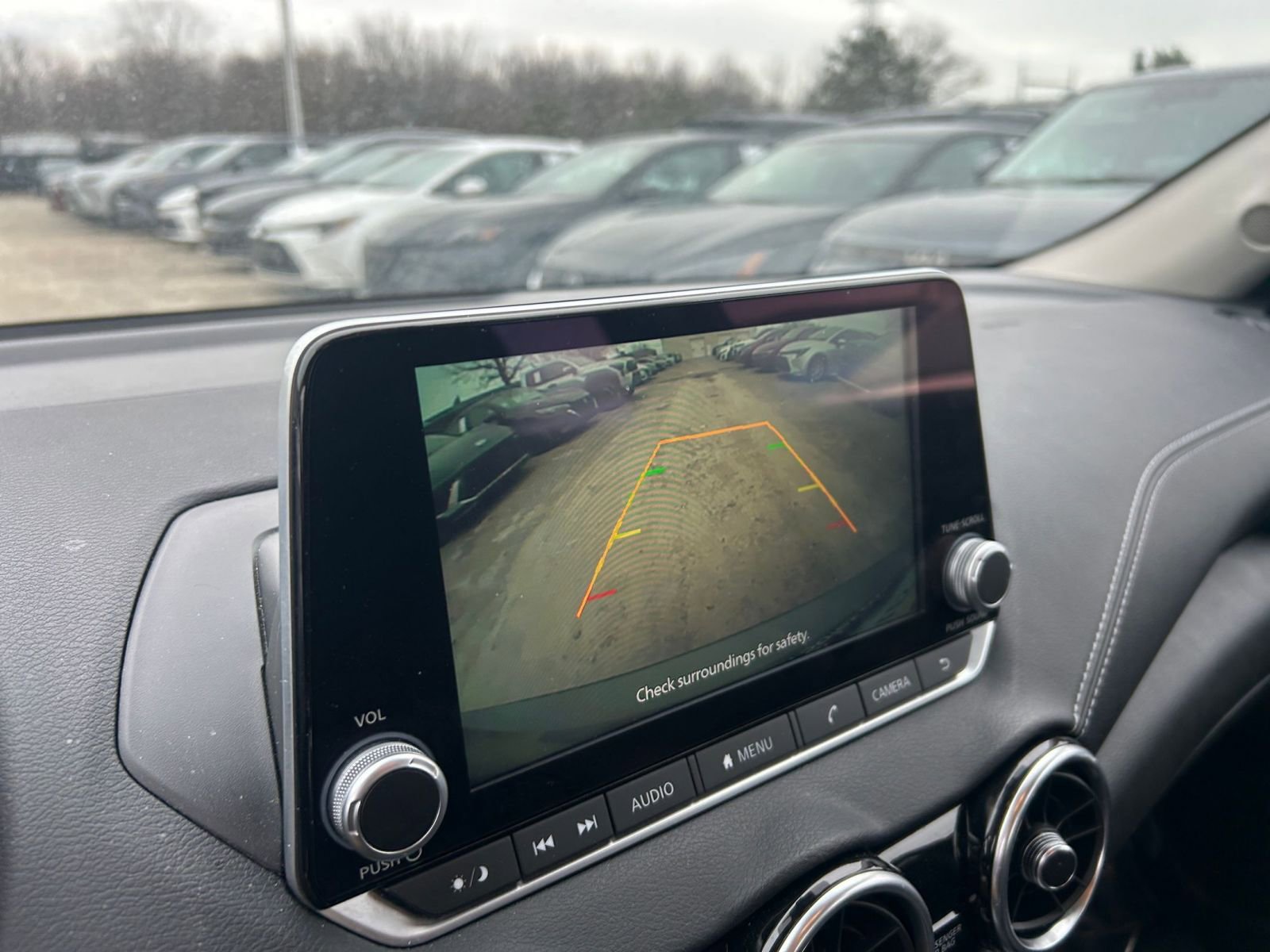 Used 2025 Nissan Sentra SV image 22