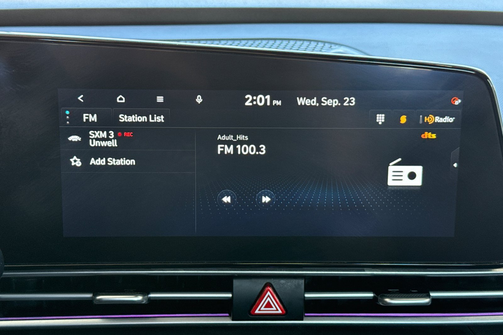 Used 2024 Hyundai Elantra SEL FWD image 26