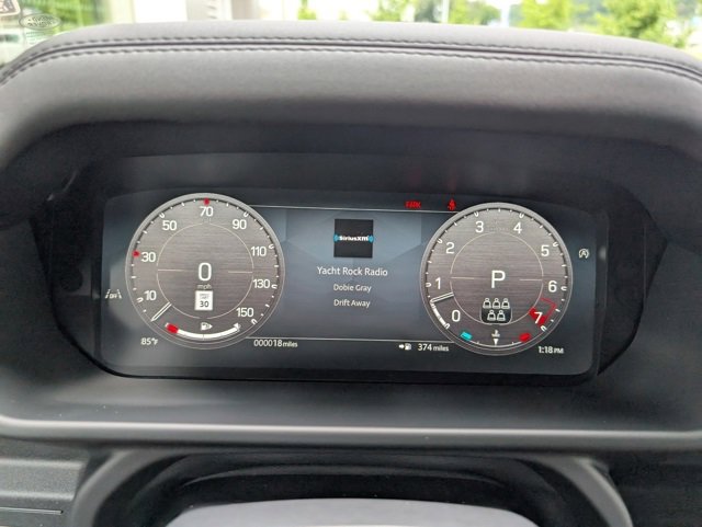 New 2025 Land Rover Defender 110 S image 10