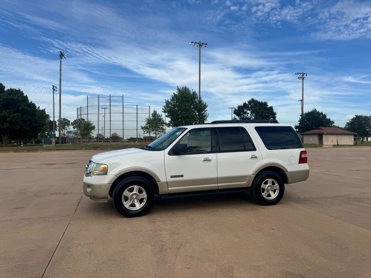 Used 2007 Ford Expedition Eddie Bauer RWD image 2
