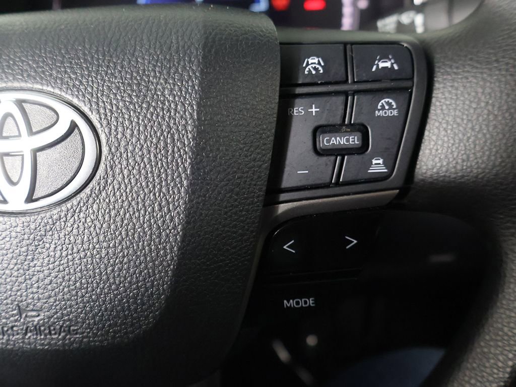 Used 2025 Toyota Camry LE FWD image 35
