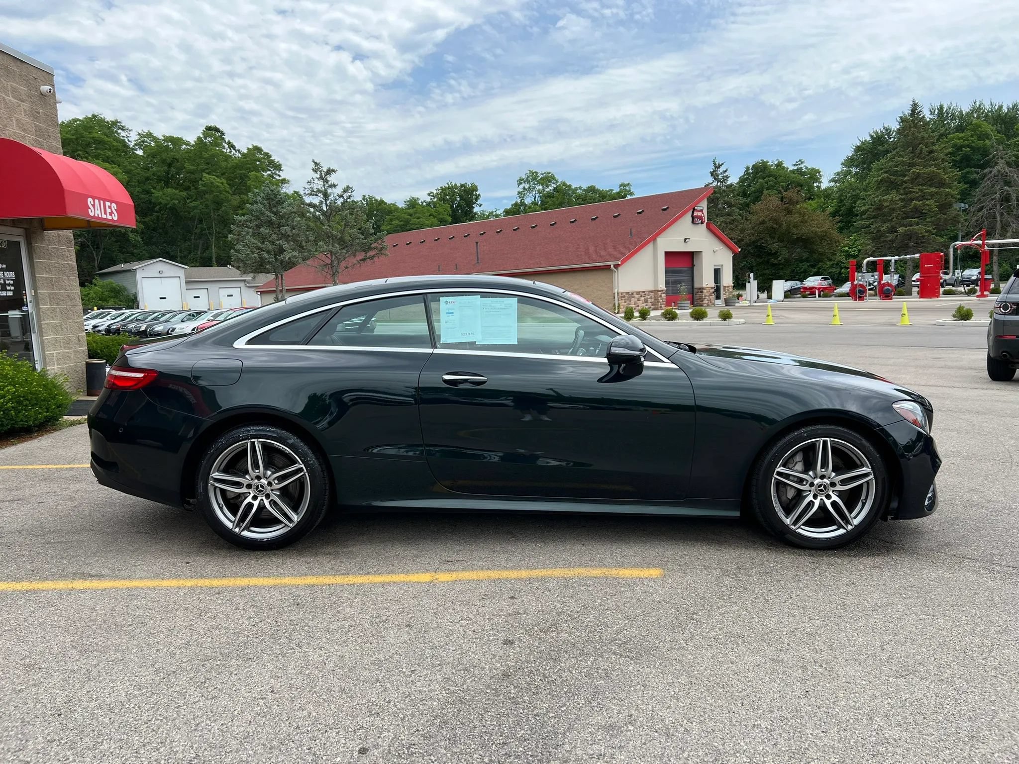 Used 2018 Mercedes-Benz E 400 4MATIC Coupe image 4