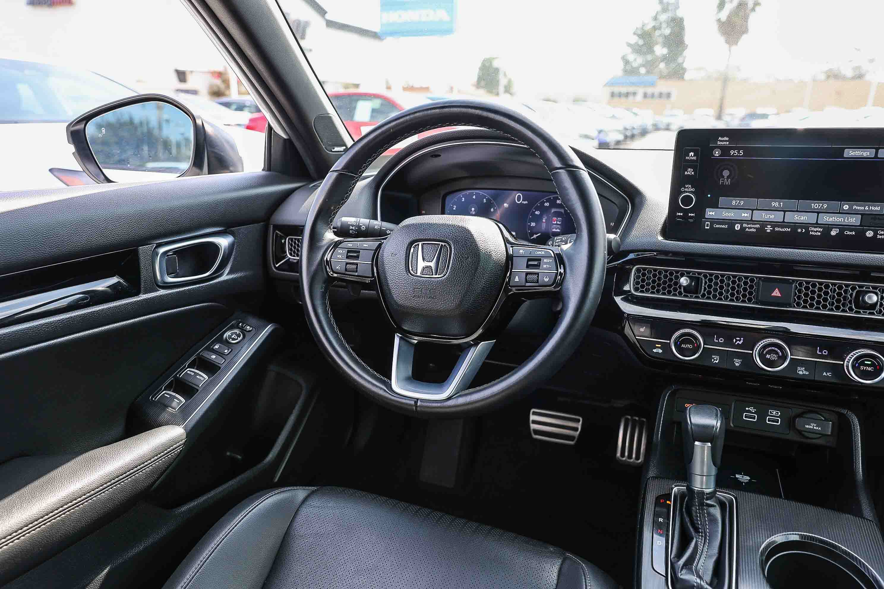 Certified 2024 Honda Civic Sport Touring image 4