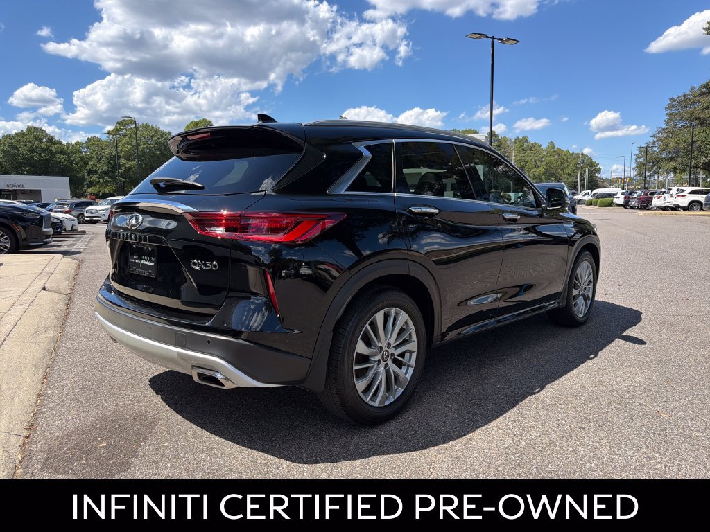 Certified 2023 INFINITI QX50 Luxe FWD image 12