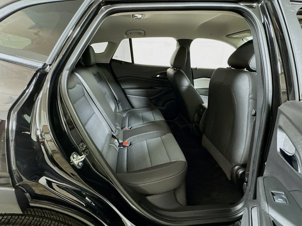 Certified 2026 Chevrolet Trax LT FWD image 23