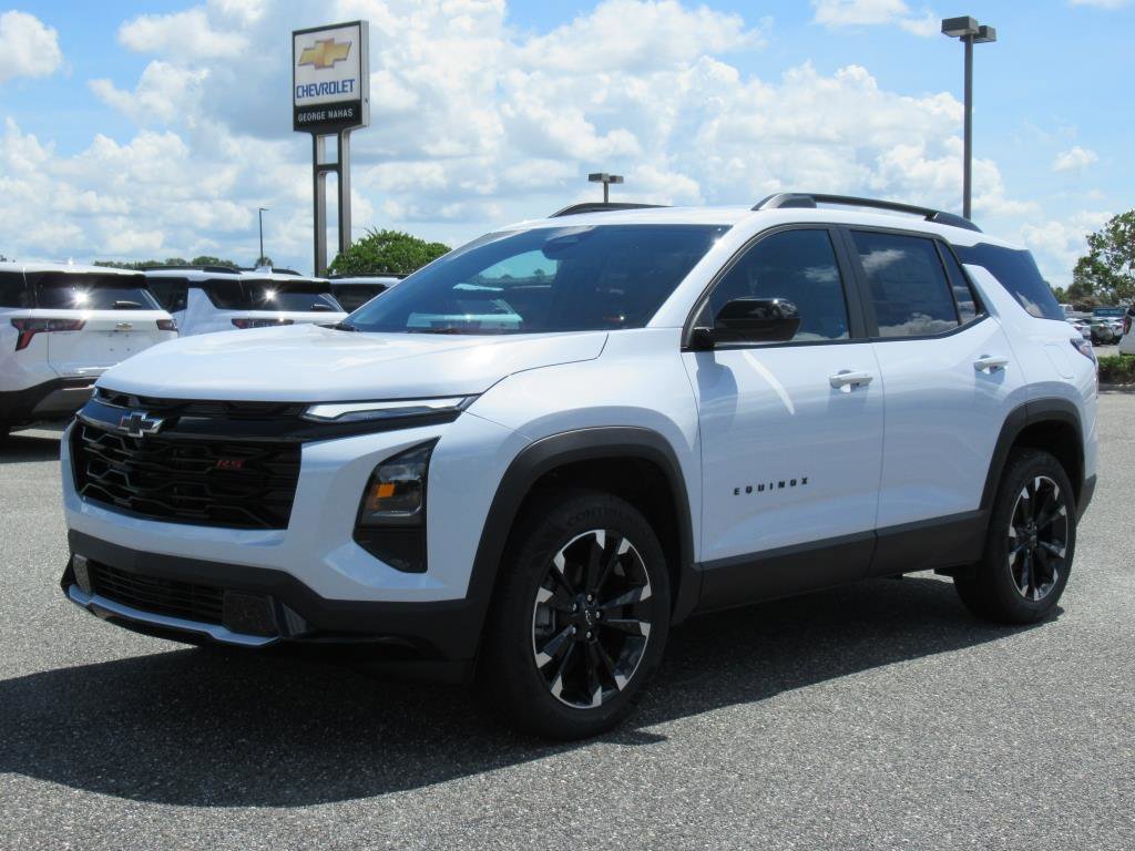 New 2026 Chevrolet Equinox RS image 3