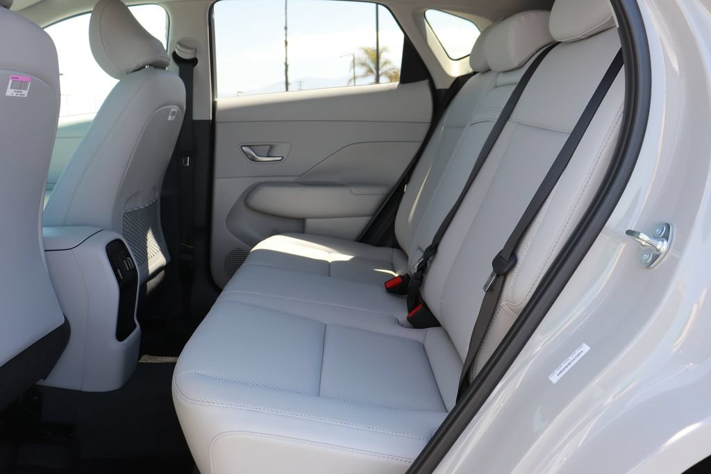 Used 2026 Hyundai Kona SEL Premium FWD image 13