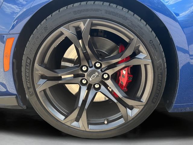 Used 2023 Chevrolet Camaro SS image 28
