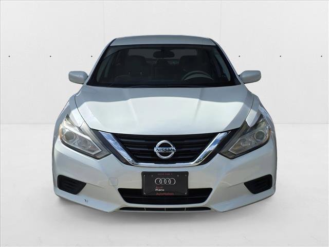 Used 2016 Nissan Altima 2.5 S w/ Power Driver Seat Package image 2