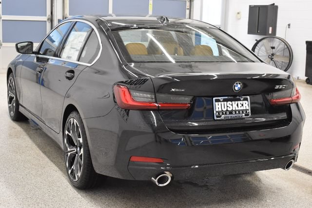 New 2026 BMW 330i xDrive Sedan w/ Premium Package AWD/4WD image 10
