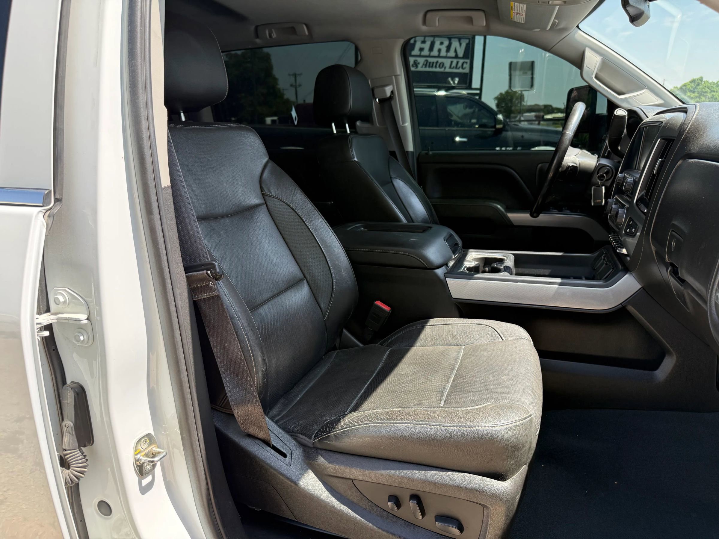 Used 2019 Chevrolet Silverado 2500 LTZ w/ Duramax Plus Package AWD/4WD image 14