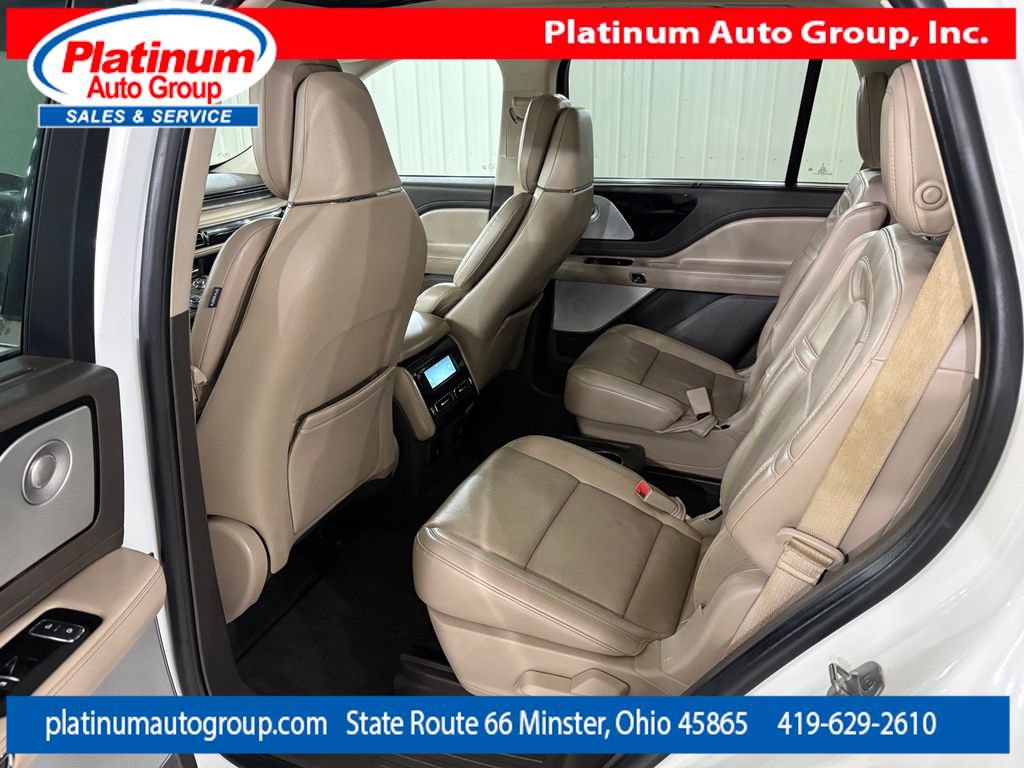 Used 2020 Lincoln Aviator Reserve w/ Equipment Group 202A AWD/4WD image 27