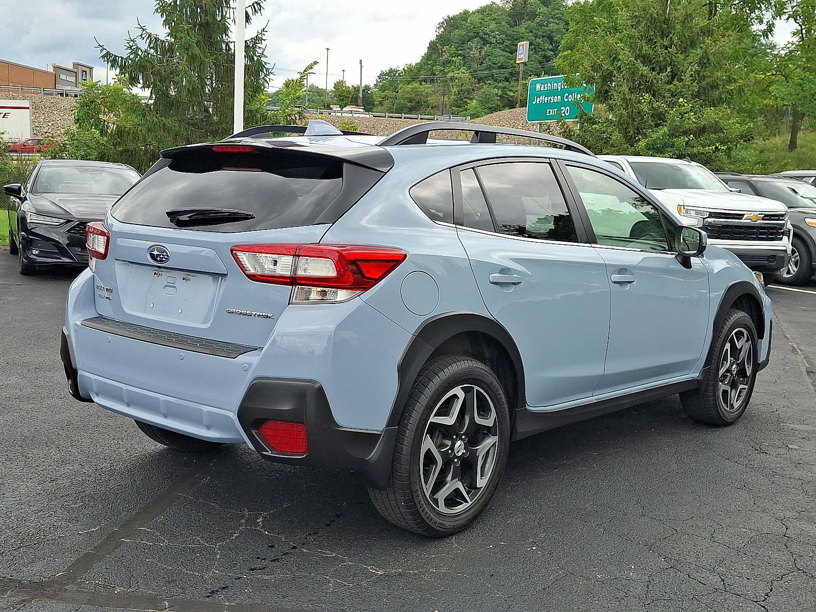 Used 2018 Subaru Crosstrek 2.0i Limited AWD/4WD image 6