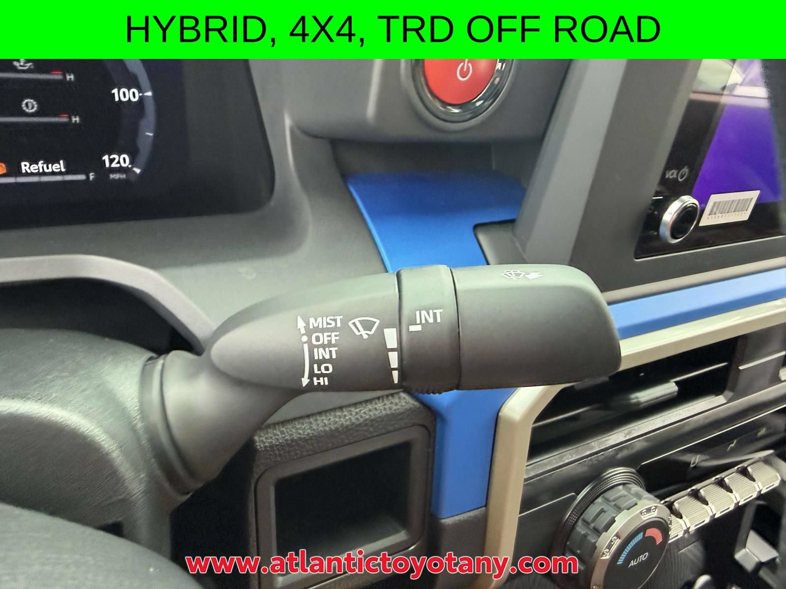 Used 2025 Toyota Tacoma TRD Off-Road AWD/4WD image 28