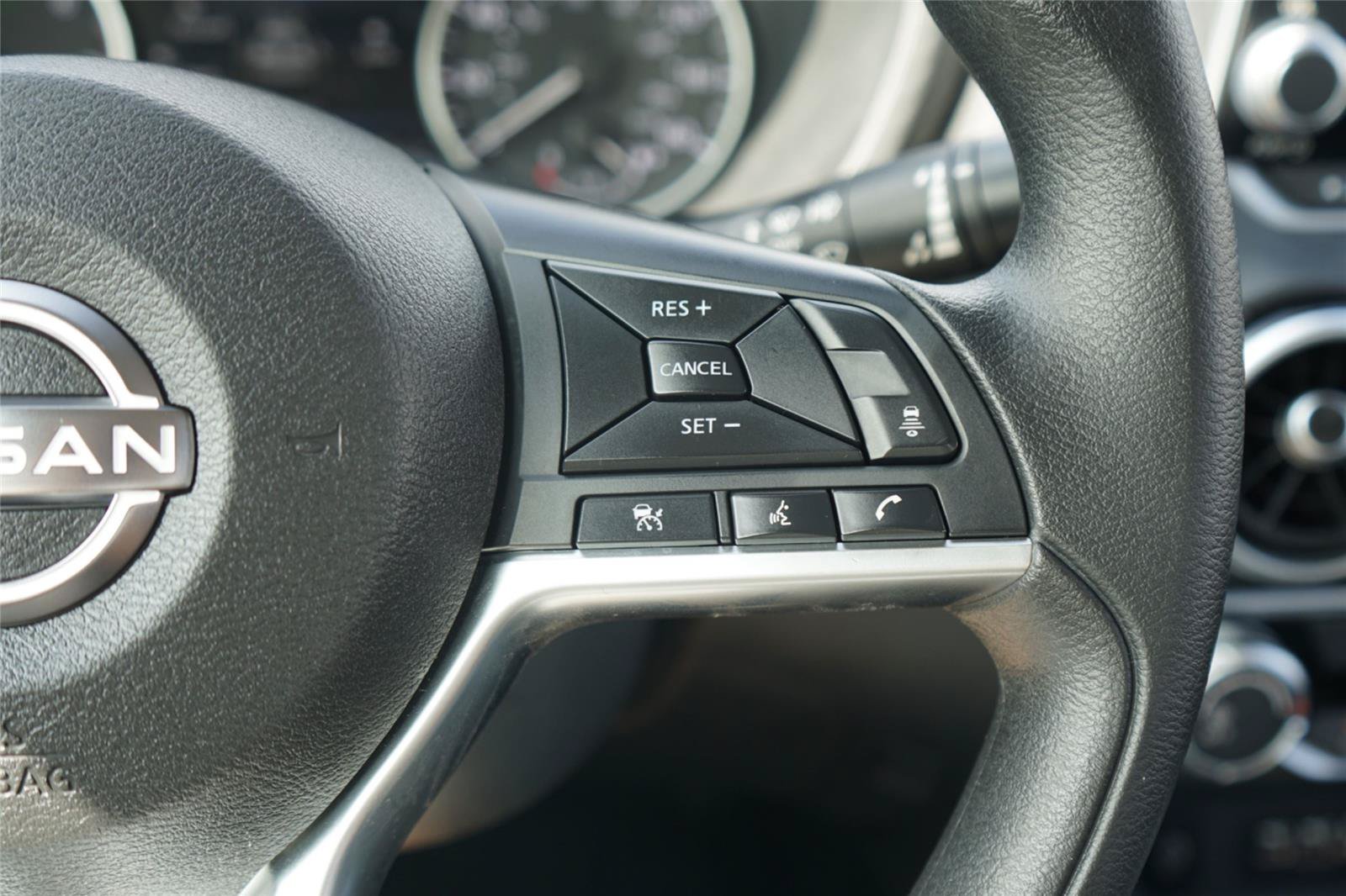 Used 2024 Nissan Sentra SV FWD image 16