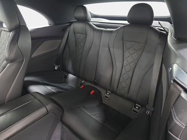 Used 2020 BMW M8 Convertible image 13