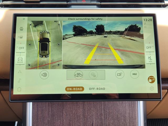 New 2026 Land Rover Range Rover SE AWD/4WD image 13