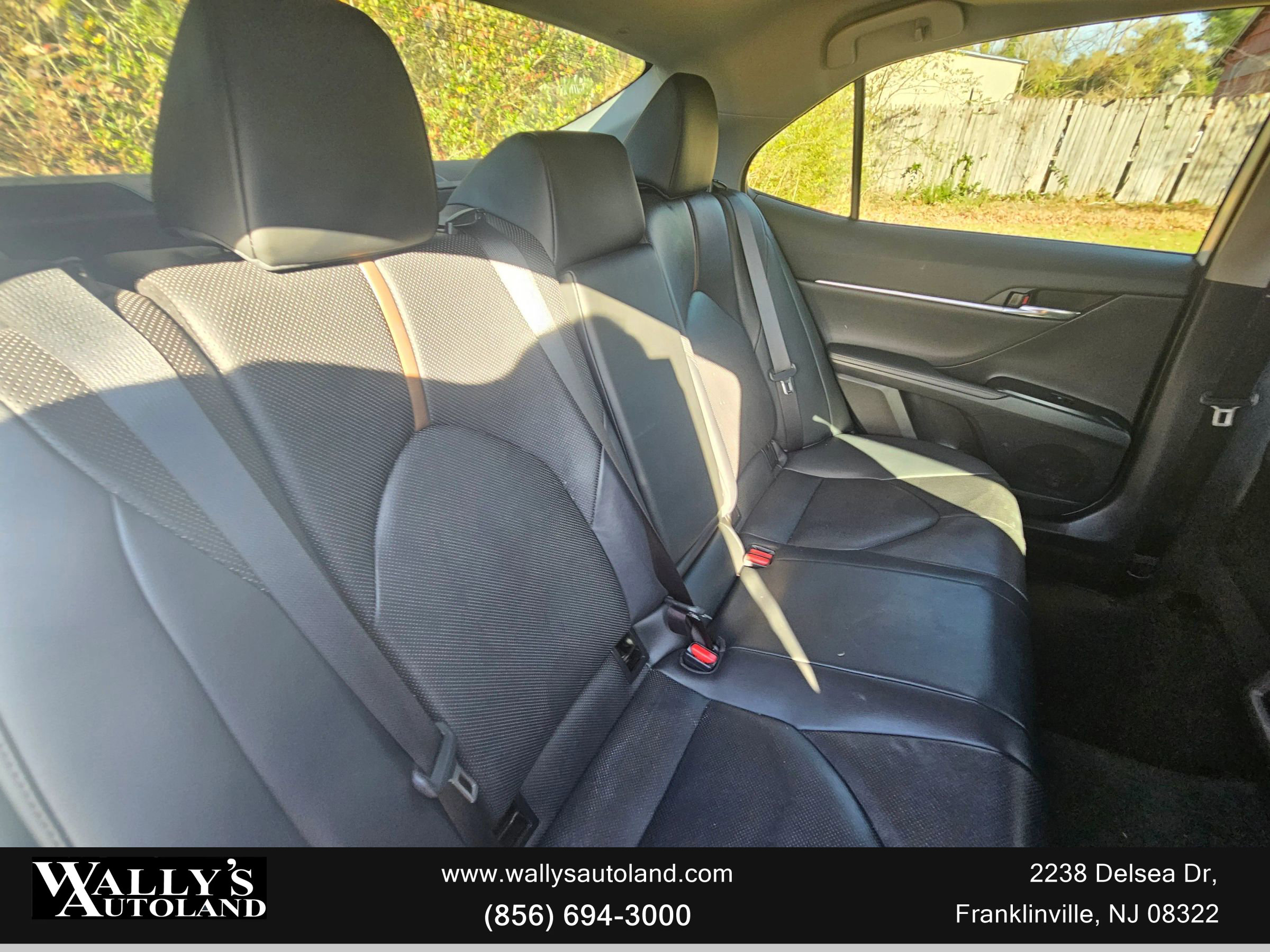 Used 2020 Toyota Camry XLE w/ Driver Assist Package image 32