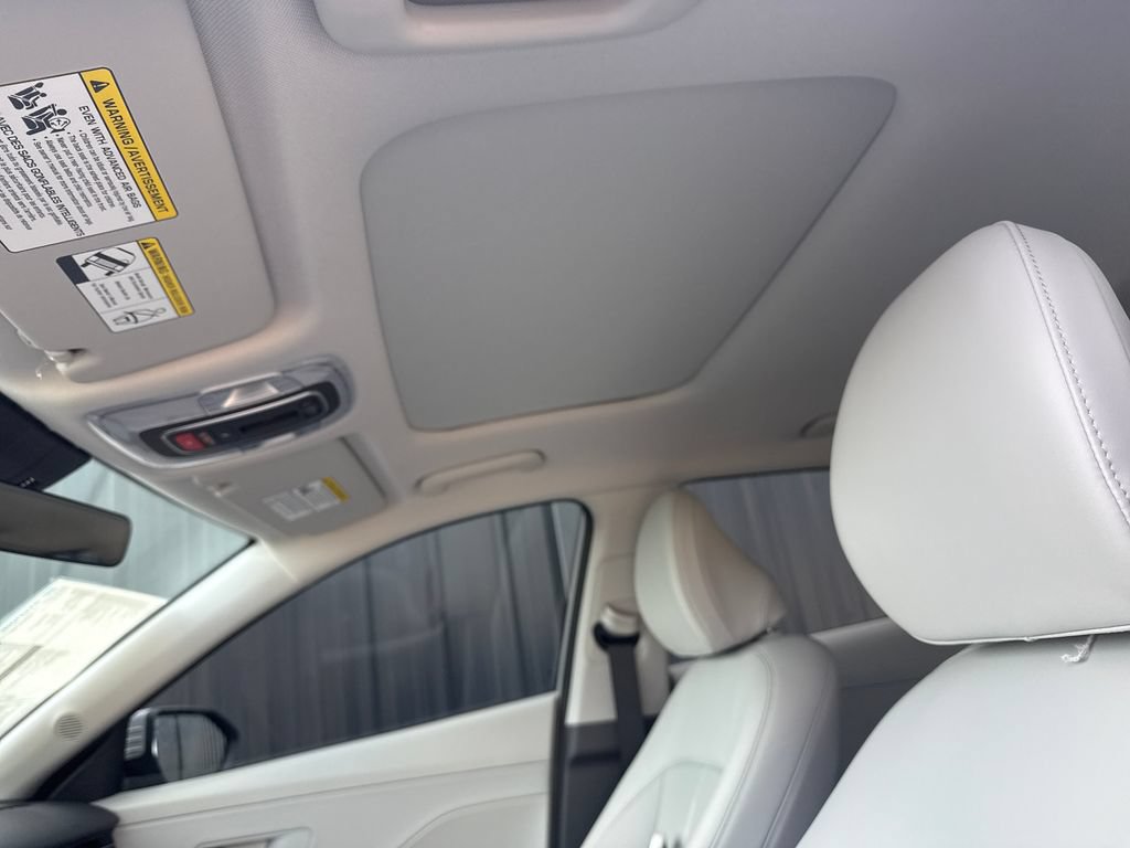 New 2026 Hyundai Kona Limited FWD image 25