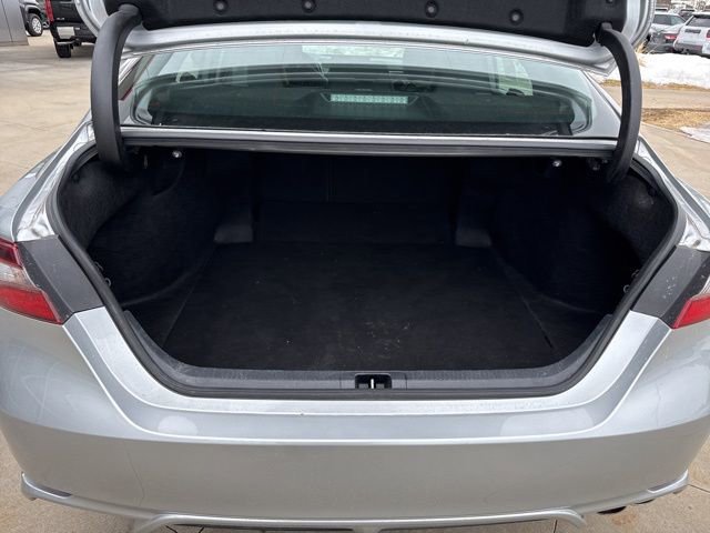 Used 2023 Toyota Camry SE image 30