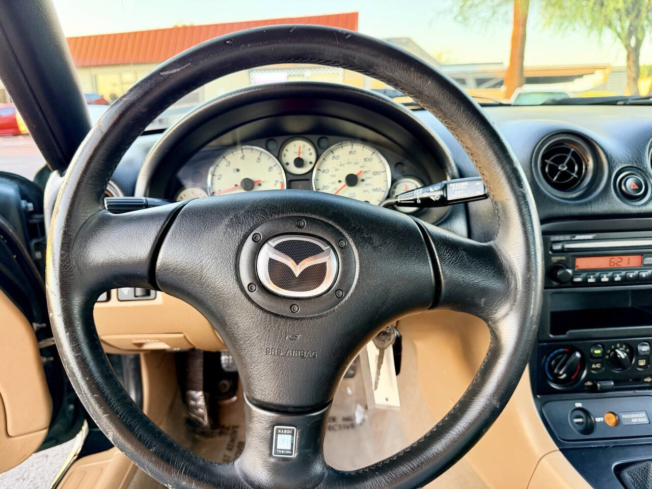 Used 2001 MAZDA MX-5 Miata LS image 20