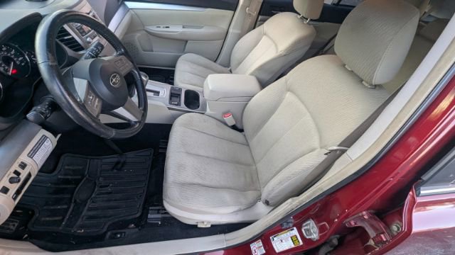 Used 2011 Subaru Outback 2.5i Premium w/ All-Weather Pkg image 16