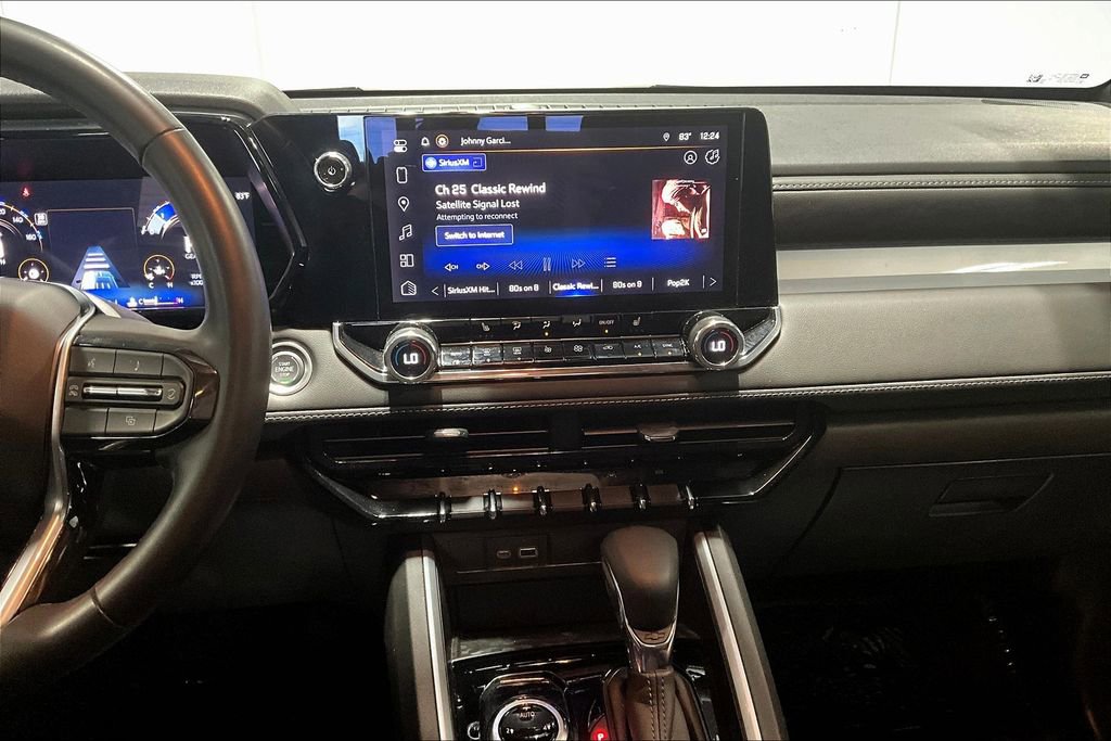 Used 2024 Chevrolet Colorado LT w/ LT Convenience Package II image 8