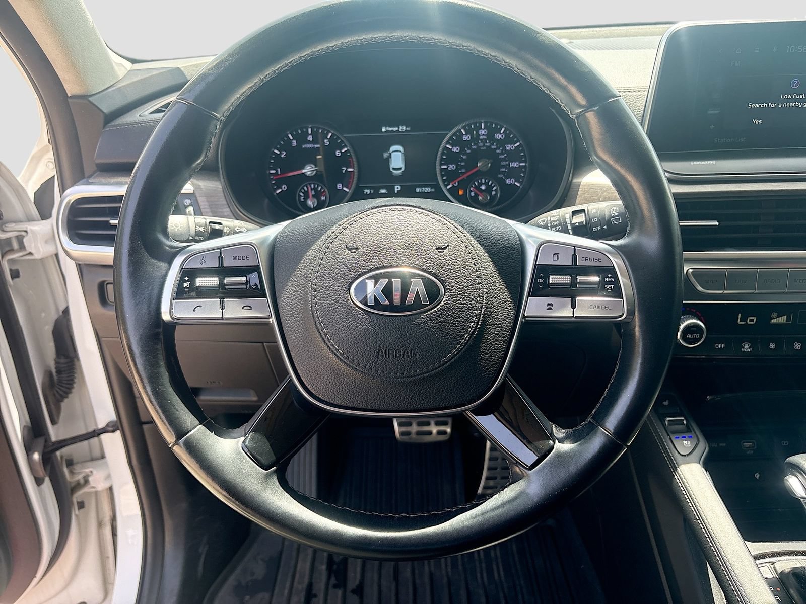 Used 2021 Kia Telluride SX w/ SX Prestige Package AWD/4WD image 11
