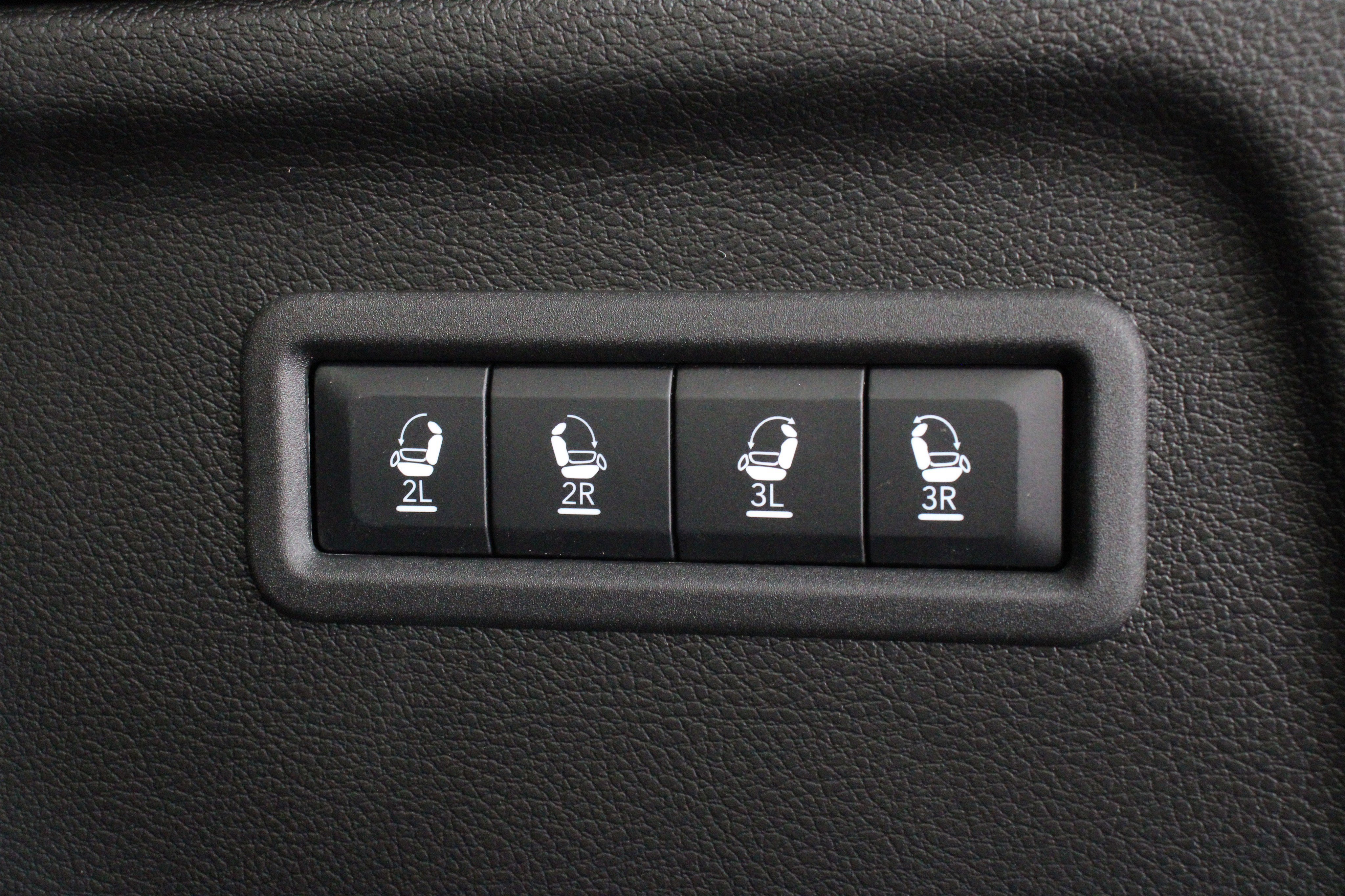 New 2026 Jeep Grand Wagoneer L Limited image 28