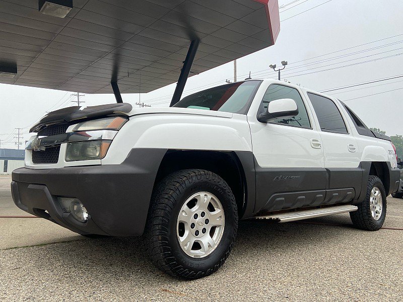 Used 2003 Chevrolet Avalanche 4x4 w/ Suspension Package, Off-Road
