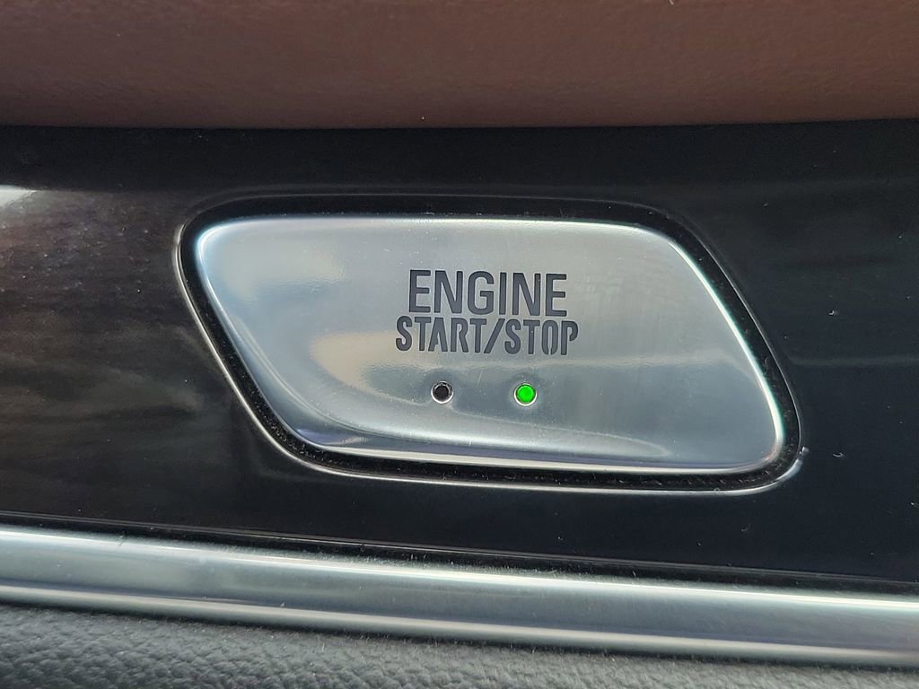 Used 2020 Buick Enclave Avenir w/ Avenir Technology Package image 30