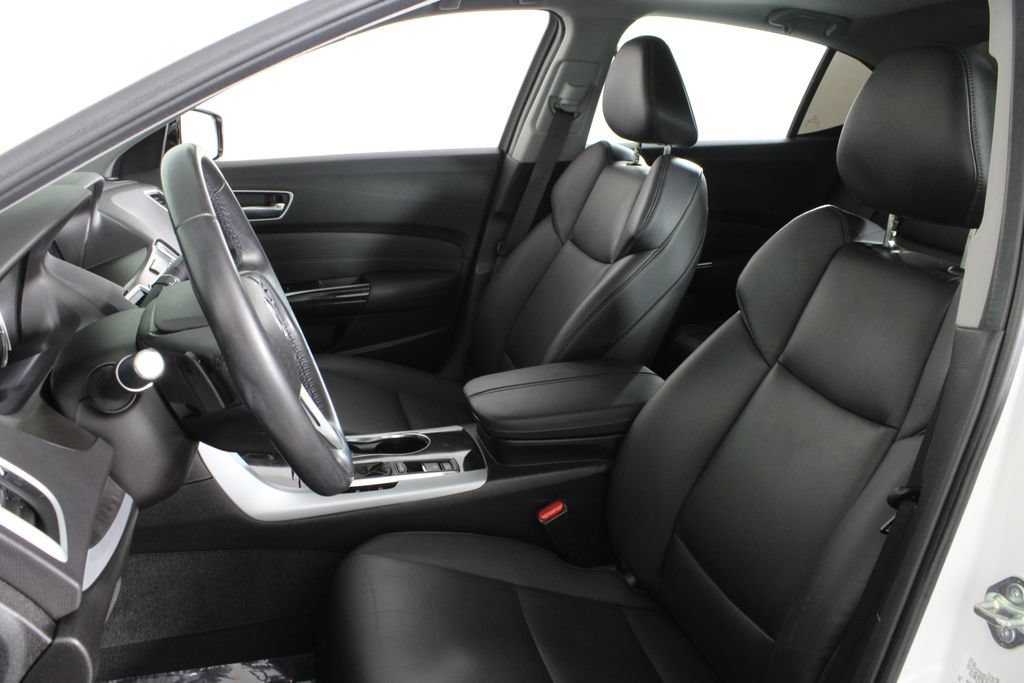 Used 2020 Acura TLX FWD image 19