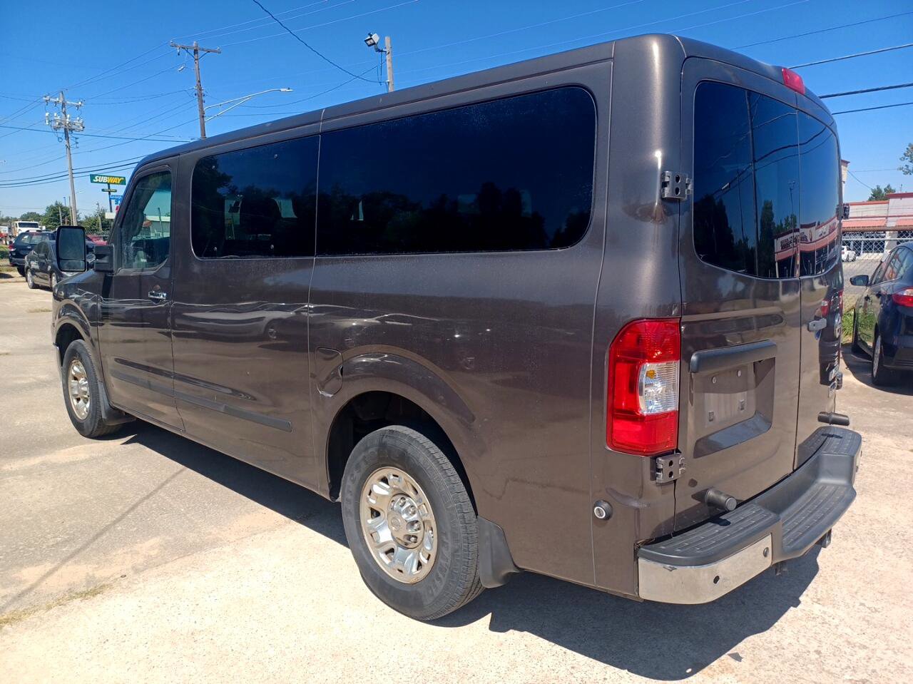 Used 2012 Nissan NV 3500 SL w/ Technology Pkg image 7