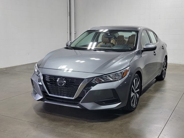 Used 2022 Nissan Sentra SV w/ SV Premium Package FWD image 2