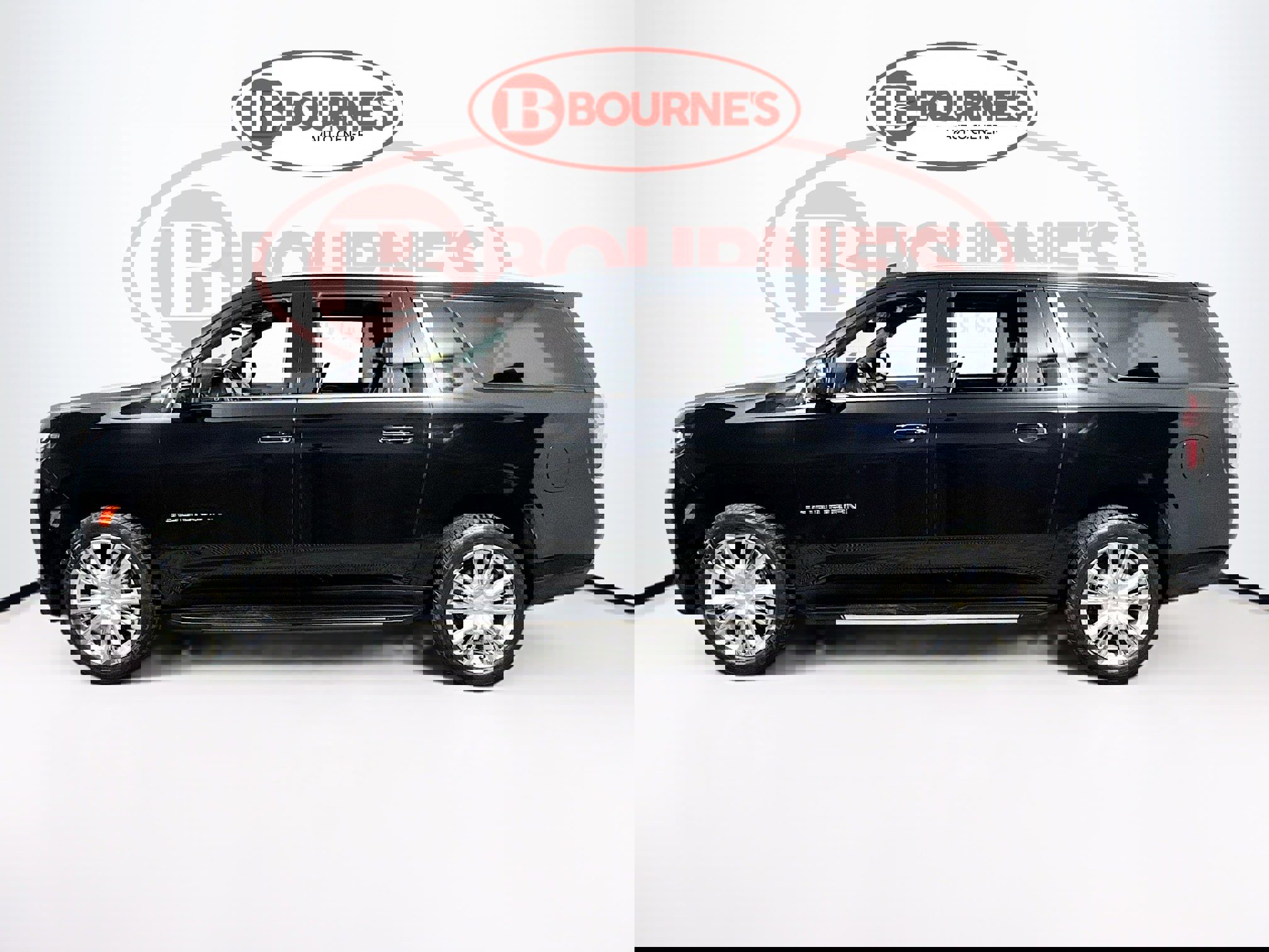 Used 2023 Chevrolet Suburban High Country image 10