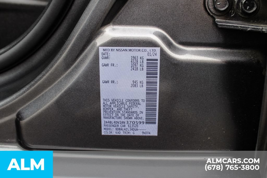 Used 2024 Nissan Altima 2.5 SV FWD image 40