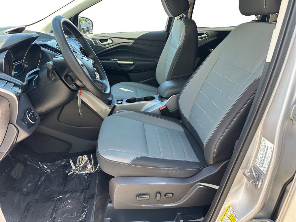 Used 2016 Ford Escape SE AWD/4WD image 9
