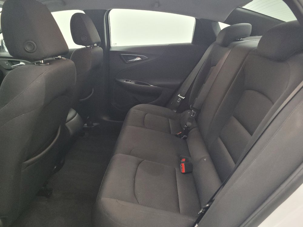 Used 2022 Chevrolet Malibu LS w/ Driver Confidence Package II FWD image 18