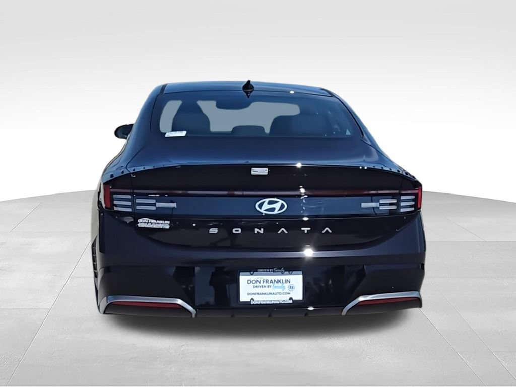 New 2026 Hyundai Sonata SEL FWD image 7