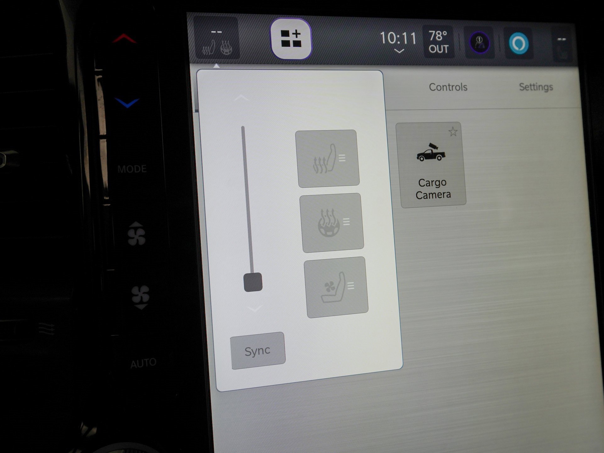 Used 2025 RAM 3500 Laramie w/ Max Tow Package image 24