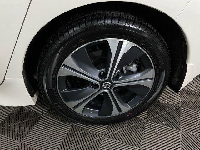 Used 2018 Nissan Leaf SL w/ SL Technology Package image 37