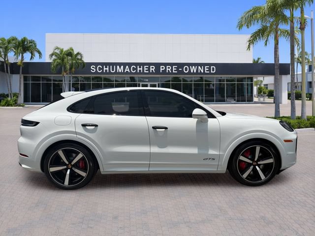 Used 2026 Porsche Cayenne GTS AWD/4WD image 8