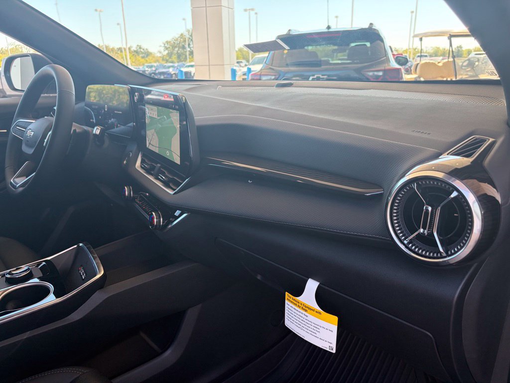 New 2027 Chevrolet Equinox LT w/ Convenience Package II FWD image 18