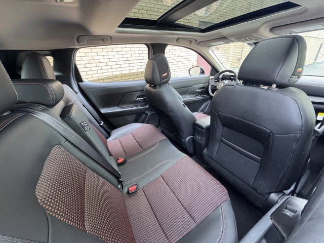 New 2026 Nissan Kicks SR w/ SR Premium Package AWD/4WD image 16