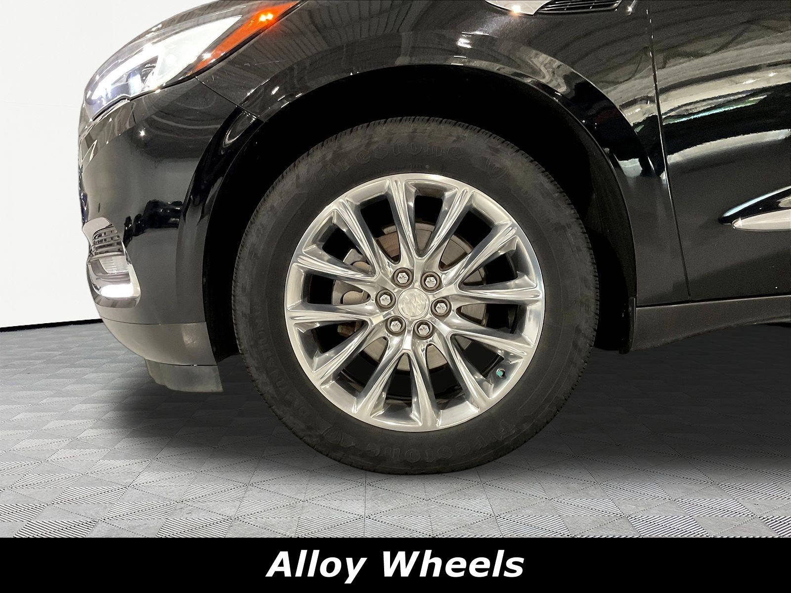 Used 2020 Buick Enclave Essence w/ Sound and Sites Package FWD image 34