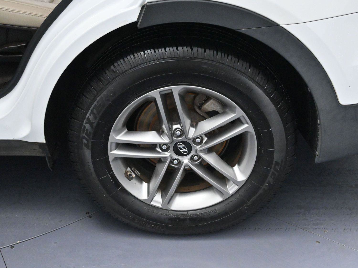 Used 2017 Hyundai Santa Fe Sport w/ 2.4L Tech Package 04 image 33