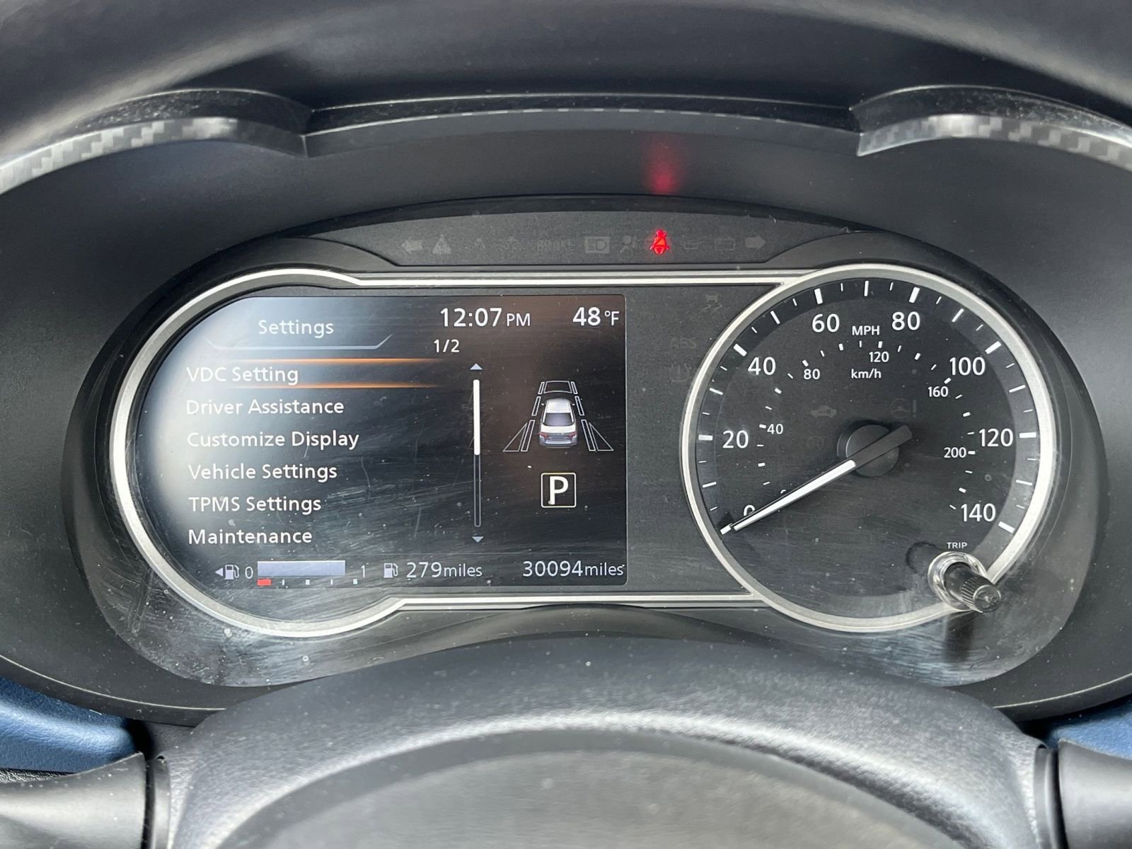 Used 2025 Nissan Versa SV image 36