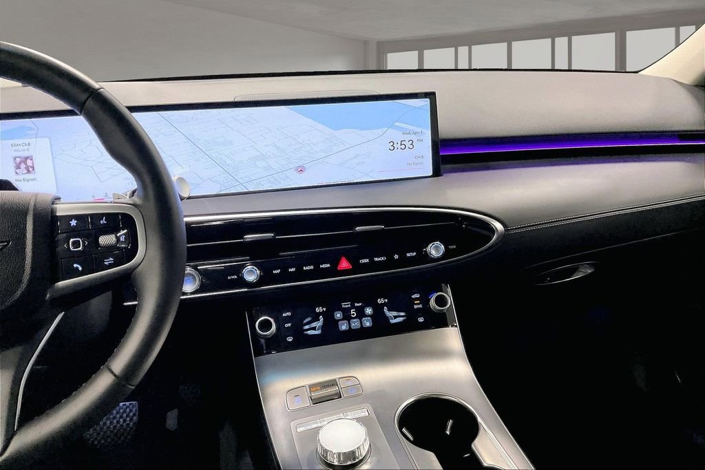 Used 2026 Genesis GV70 2.5T Select image 9